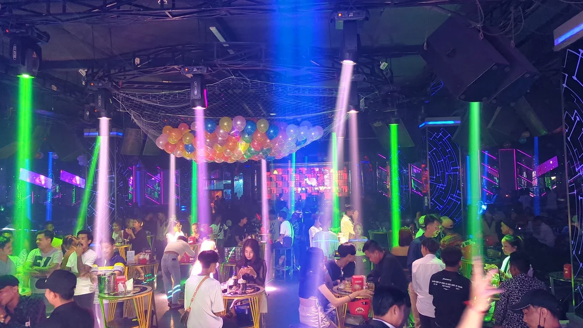 Gold Line Club in Phnom Penh - Ask AI | mindtrip
