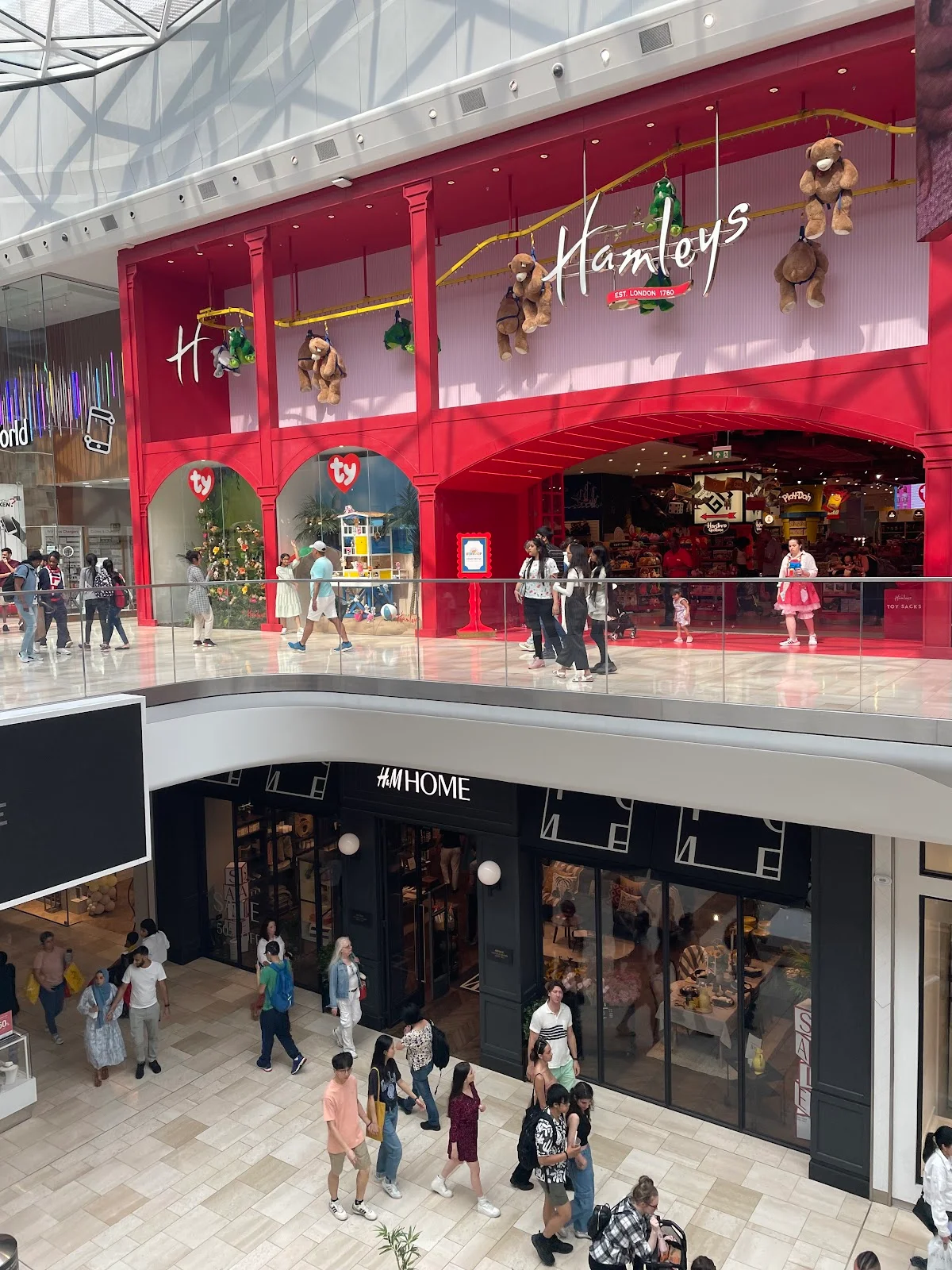 Hamleys in London, England - Ask AI | mindtrip