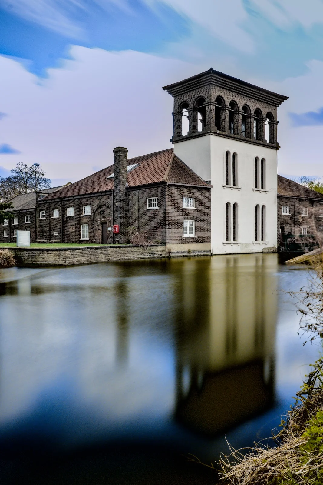 Coppermill Tower in London | What to Know Before You Go
