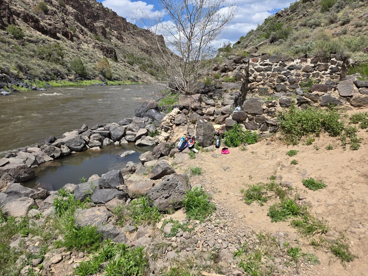 Manby Hot Springs | What to Know Before You Go