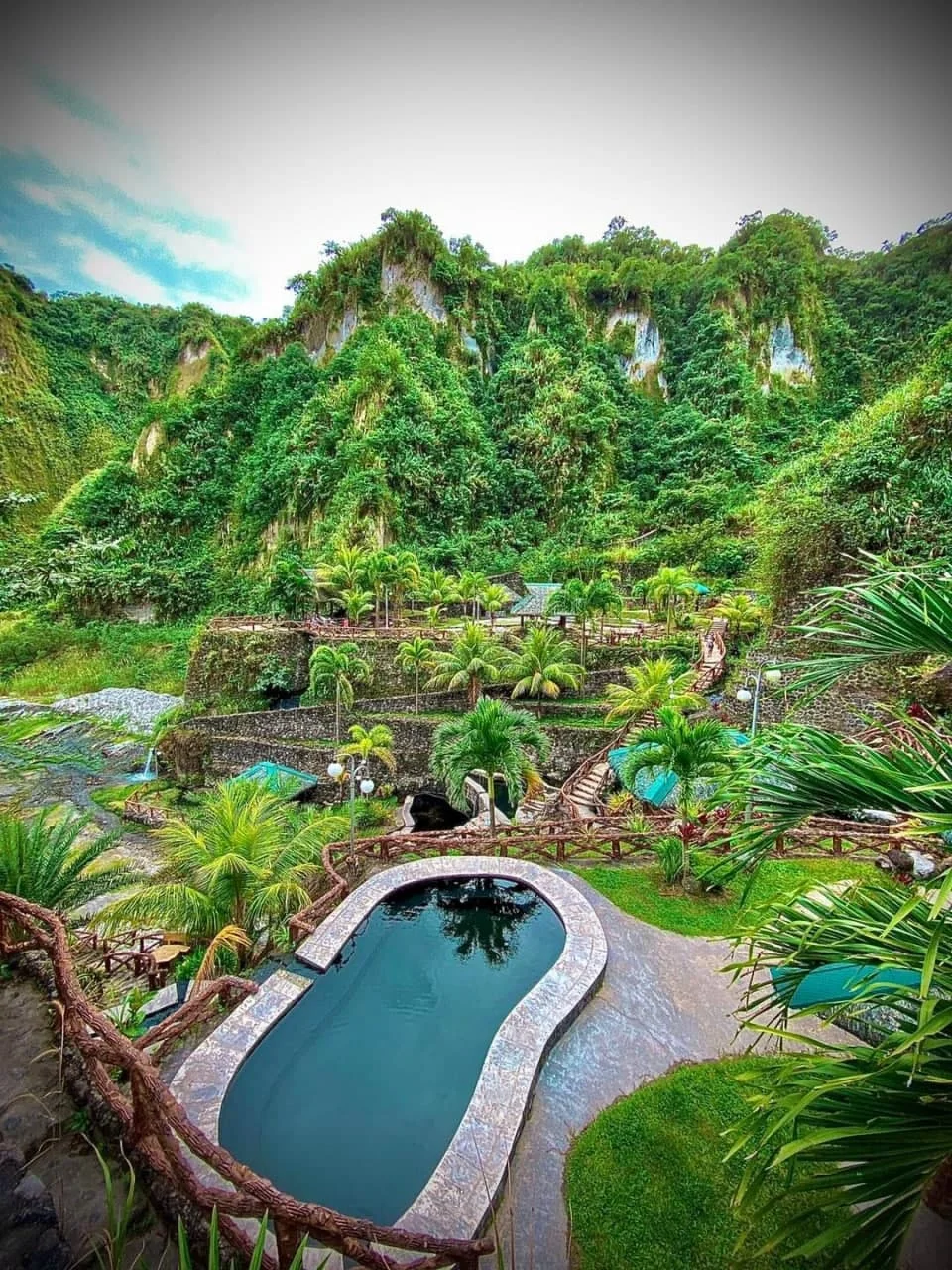 Puning Hot Spring and Restaurant