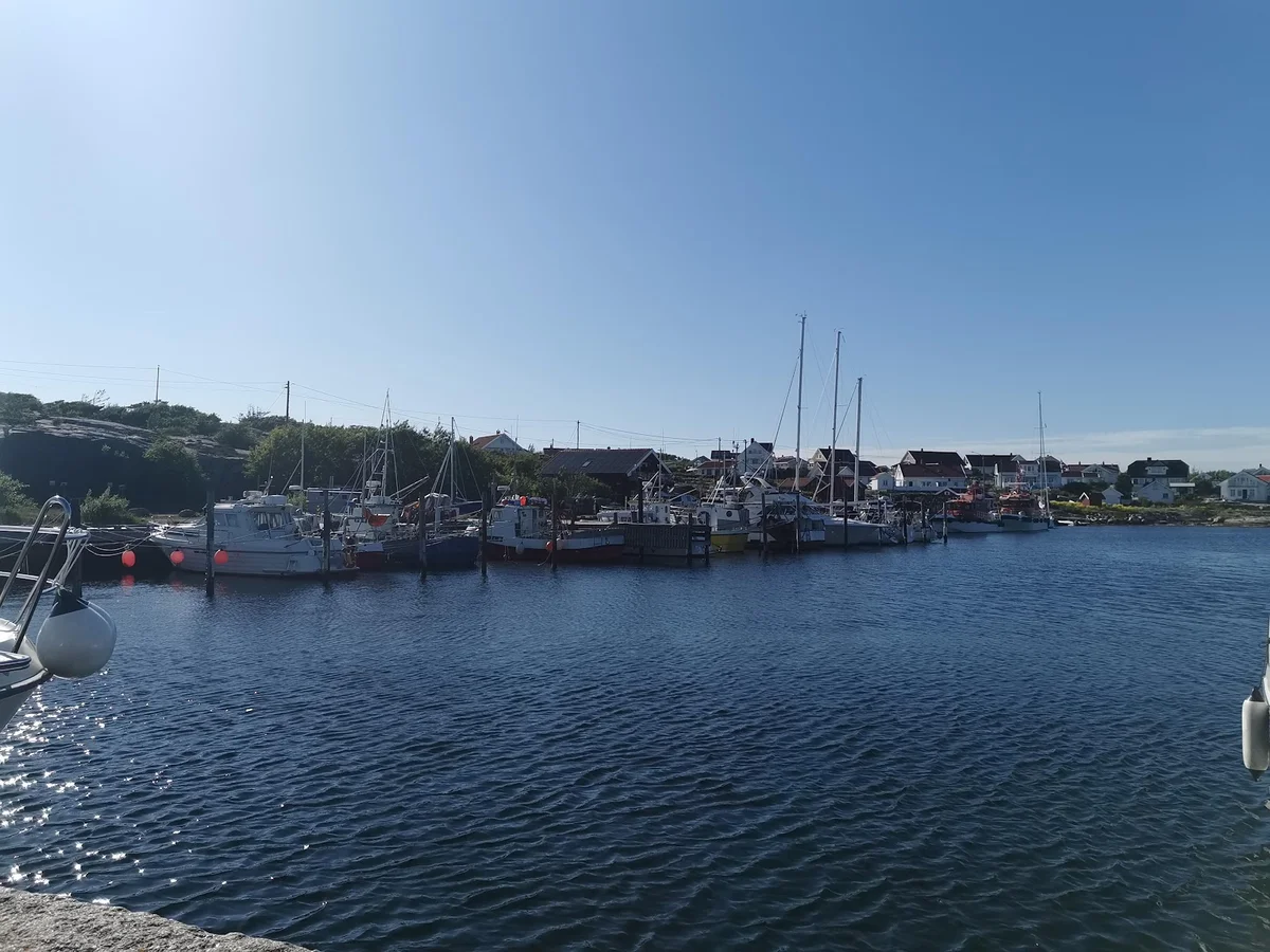 Viker Harbor in Rød, Østfold - Ask AI | mindtrip