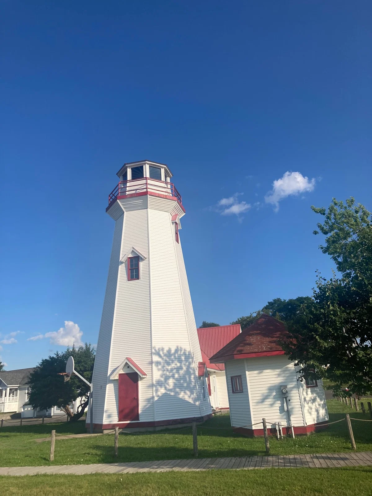Campbellton Range Rear Lighthouse - Ask AI | mindtrip