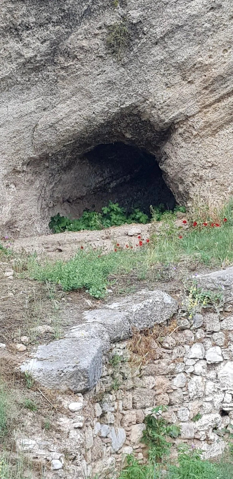 Spring of Dirce in Thiva | What to Know Before You Go