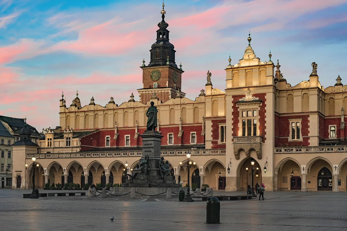 Main Square in Krakow | What to Know Before You Go