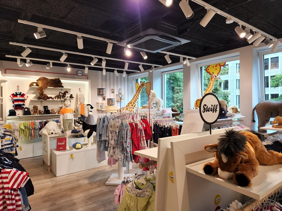 Steiff Shop in Berlin - Ask AI | mindtrip