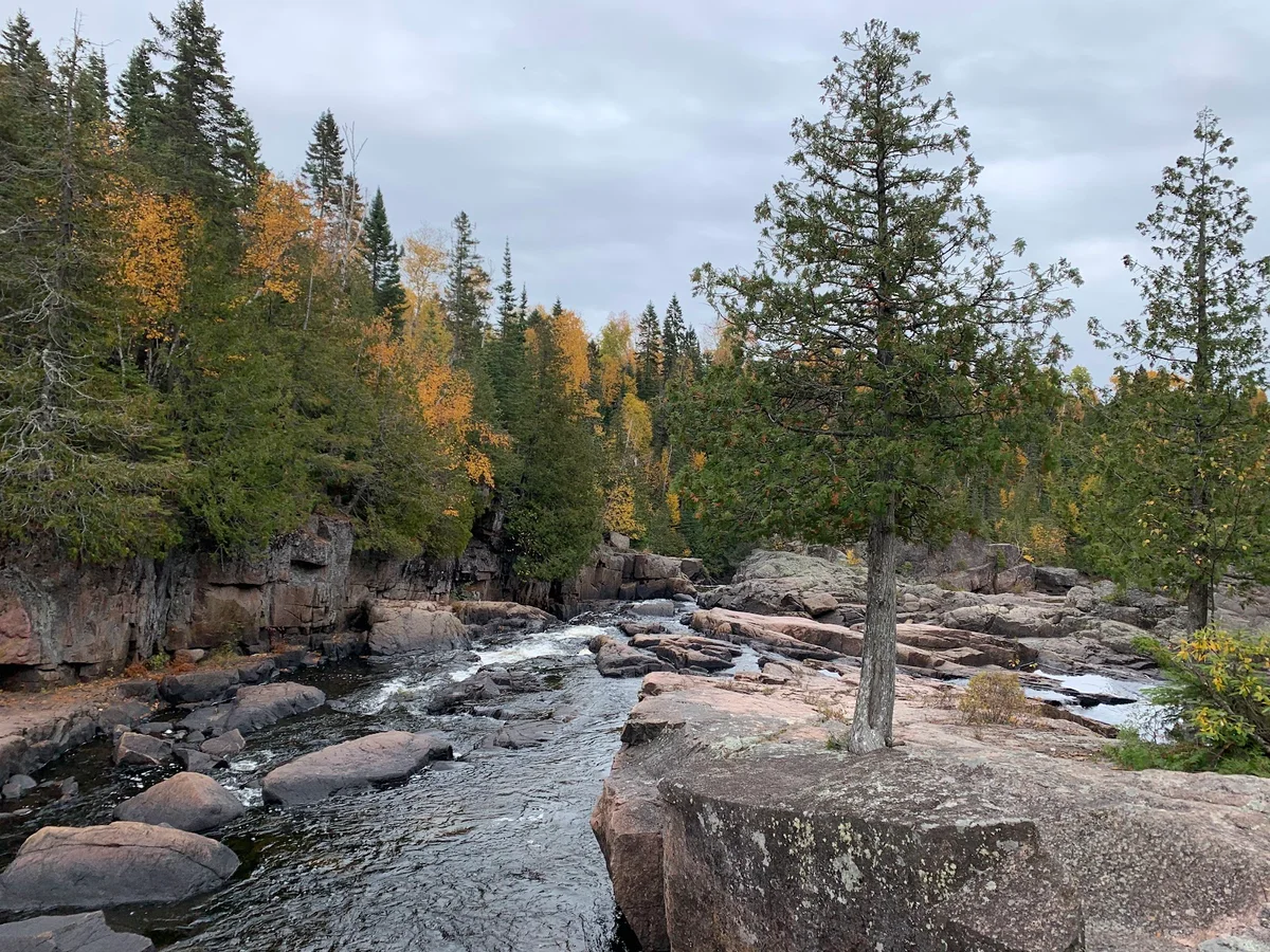 Mackenzie Falls in Shuniah, Ontario | Ask Anything
