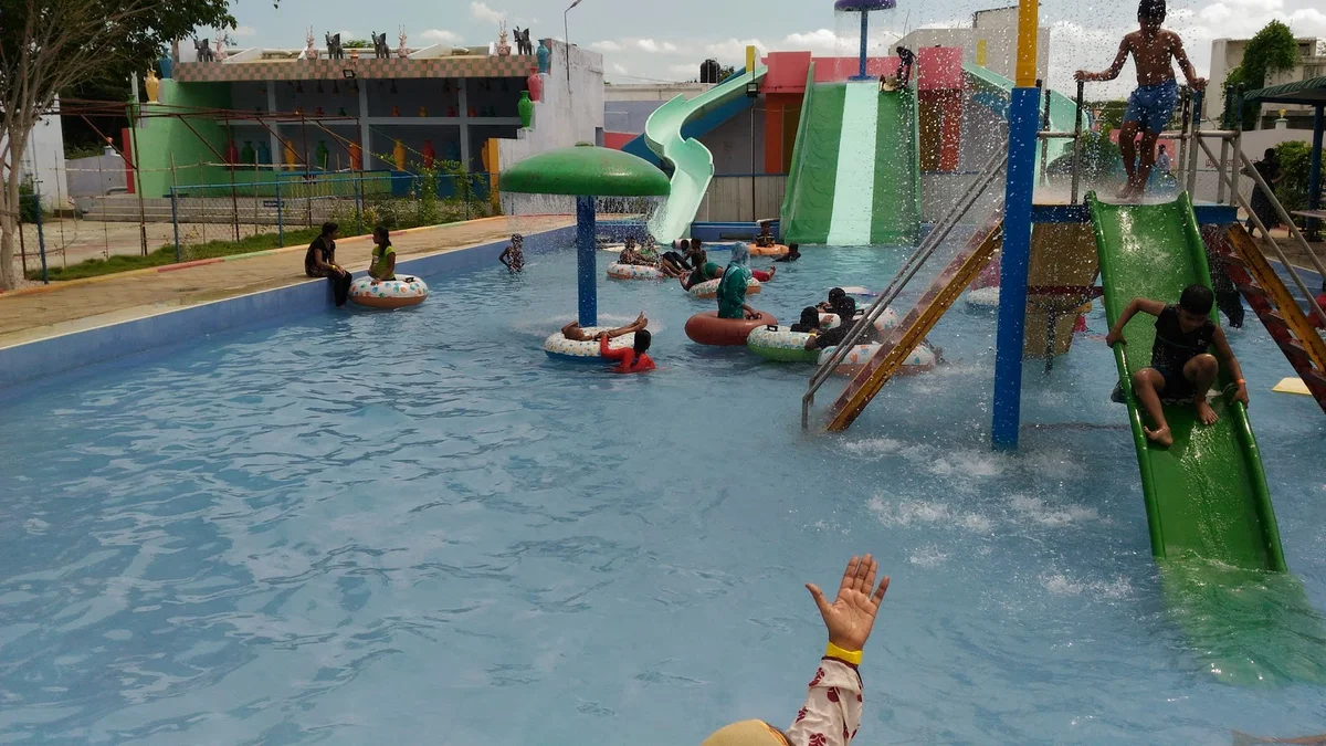 Green Thunder Water Theme Park, Arcot, Ranipet