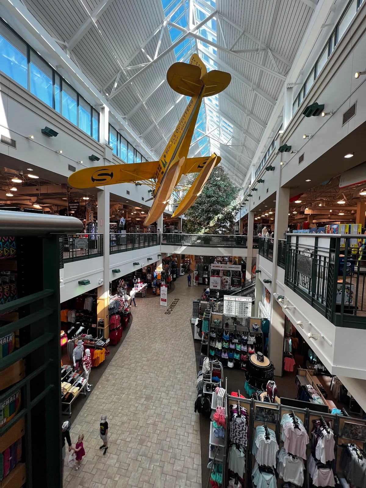 Scheels in West Des Moines, Iowa - Ask AI | mindtrip