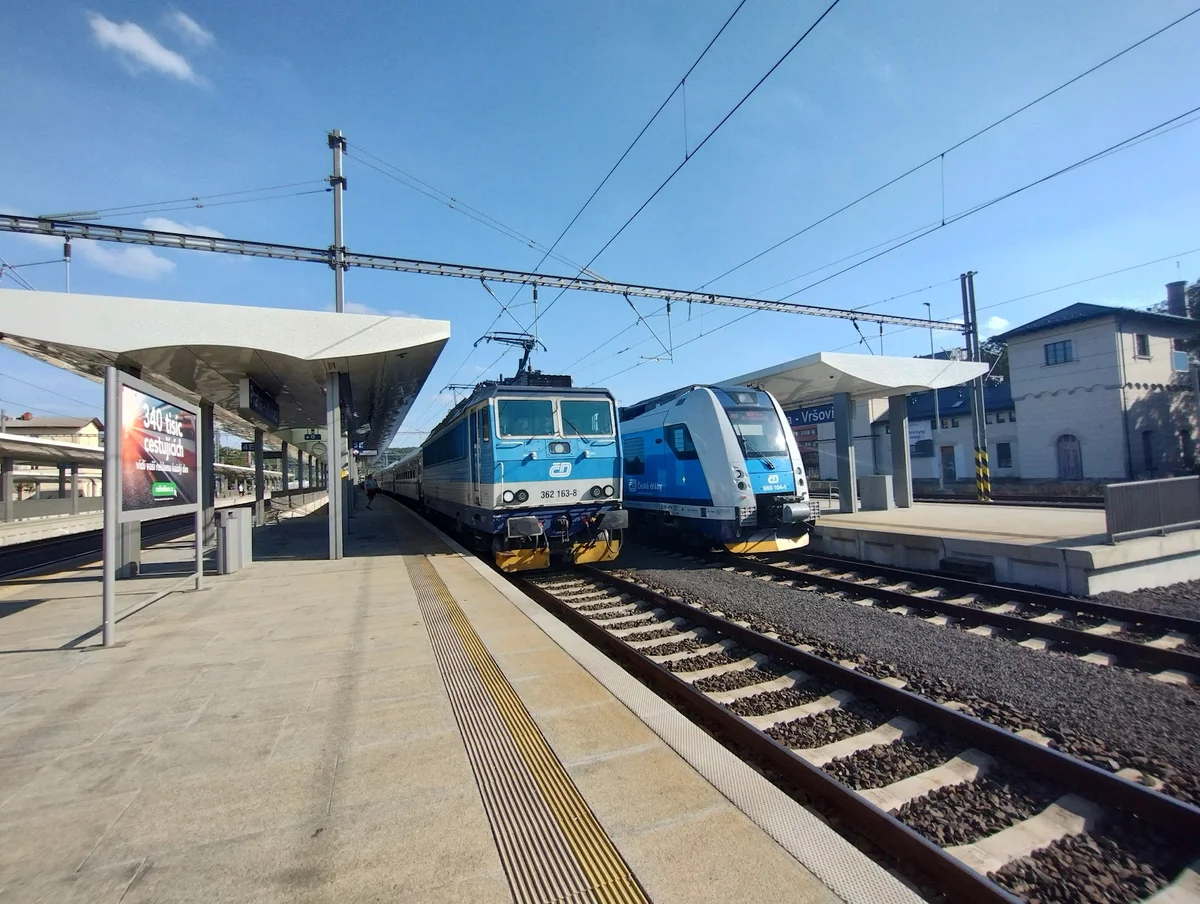 Czech Railways in Prague - Ask AI | mindtrip