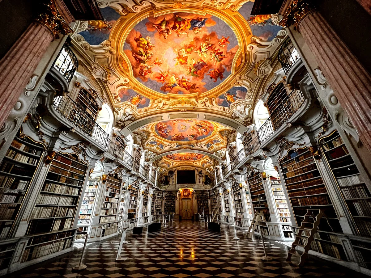 Stift Admont - Bibliothek und Museum - Ask AI | mindtrip