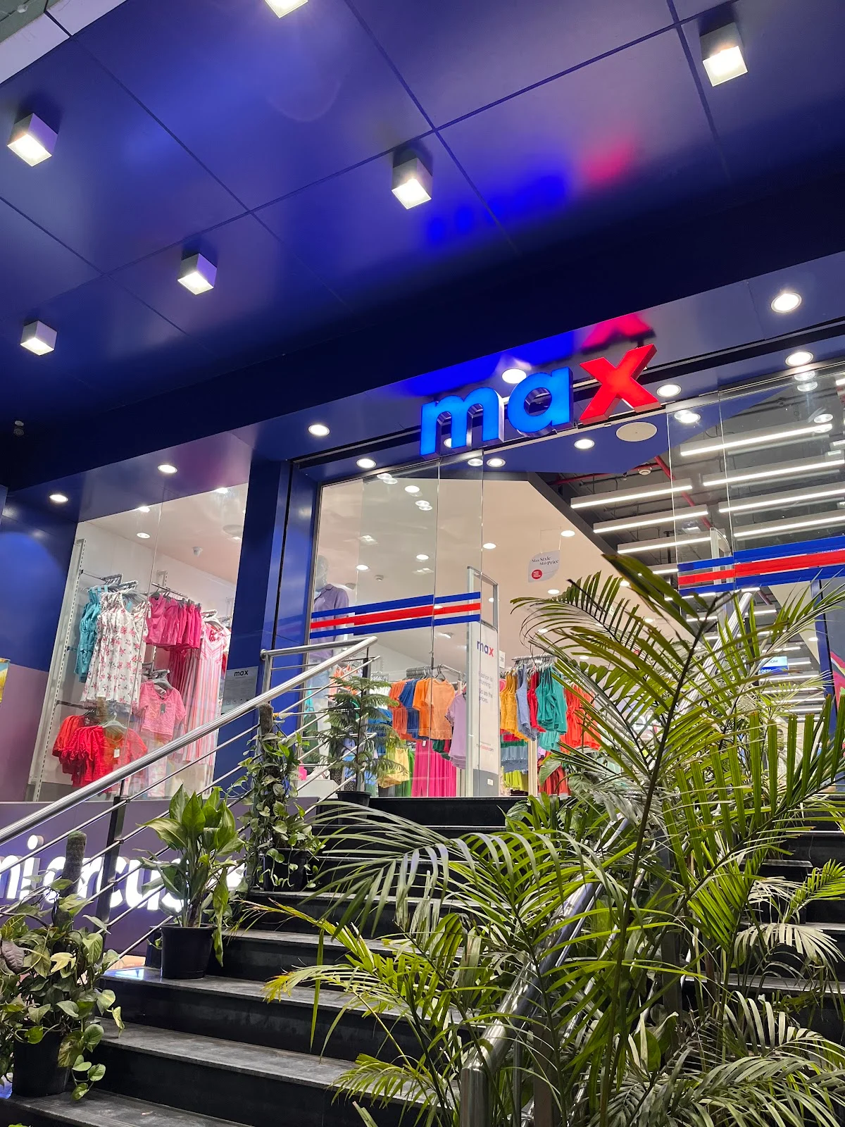 Max in New Delhi, Delhi - Ask AI | mindtrip