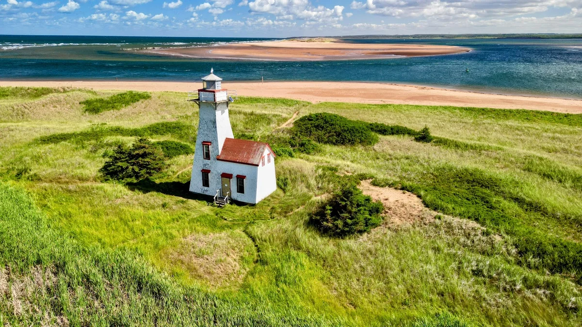 New London Range Rear Lighthouse