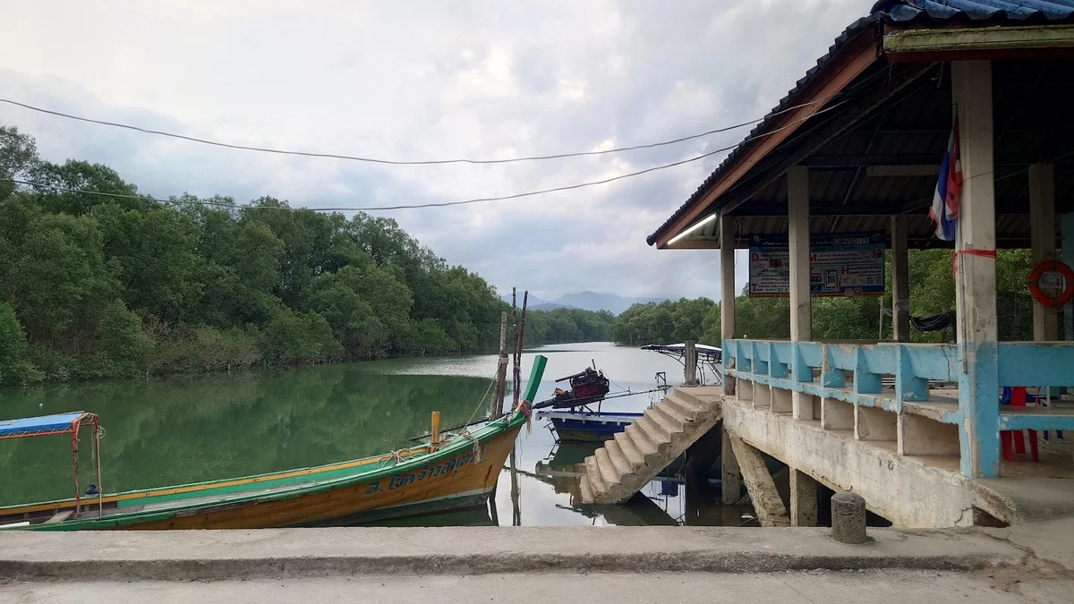 Ranong Pier in Ranong - Ask AI | mindtrip