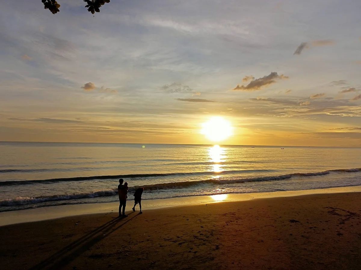 Dawis Beach in Digos City, Rehiyon ng Davao | Ask Anything