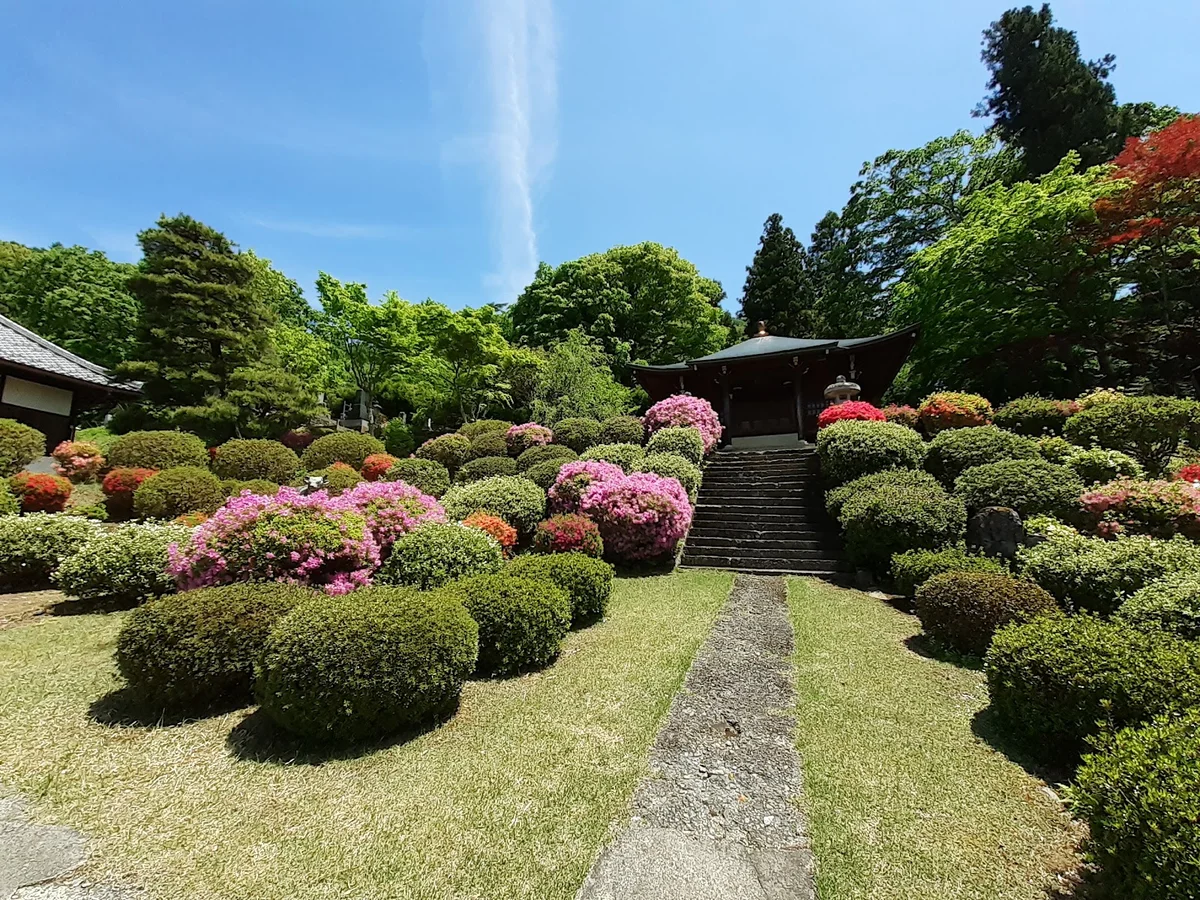  Higashiyama Park in Nakano 