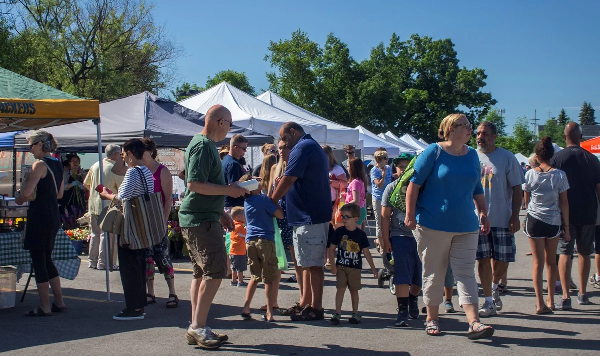 Fox Point Farmers Market in Fox Point | Ask Anything