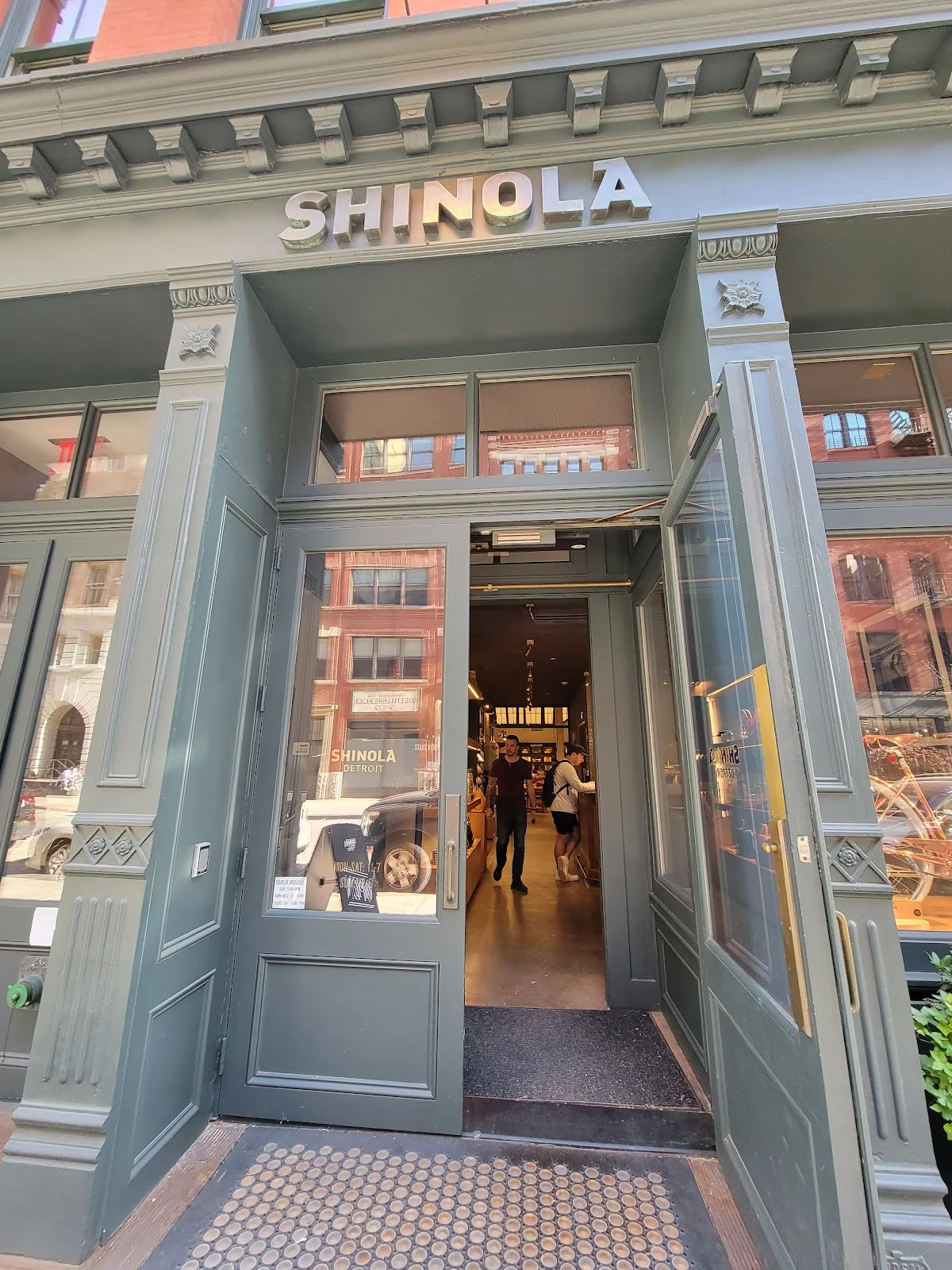 Shinola Tribeca Store | What to Know Before You Go