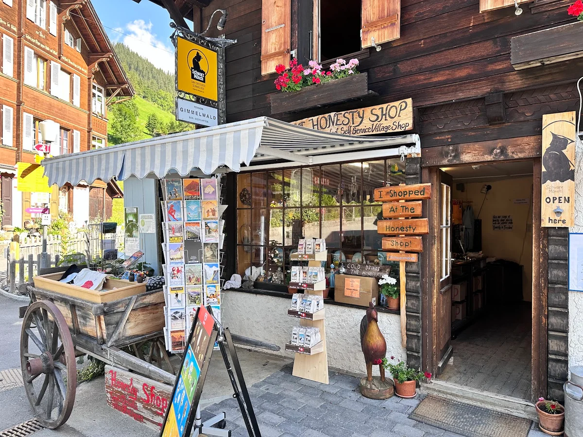 The Honesty Shop in Lauterbrunnen, Bern | Ask Anything