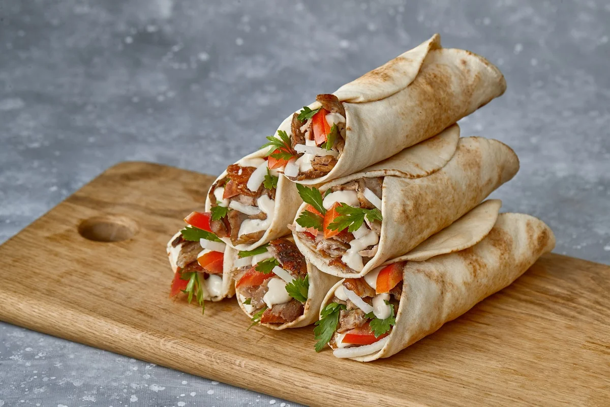 Shawarmer | شاورمر in Mecca - Ask AI | mindtrip