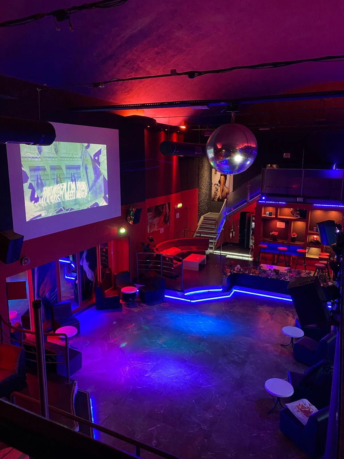 New Roxy in Terni, Umbria - Ask AI | mindtrip