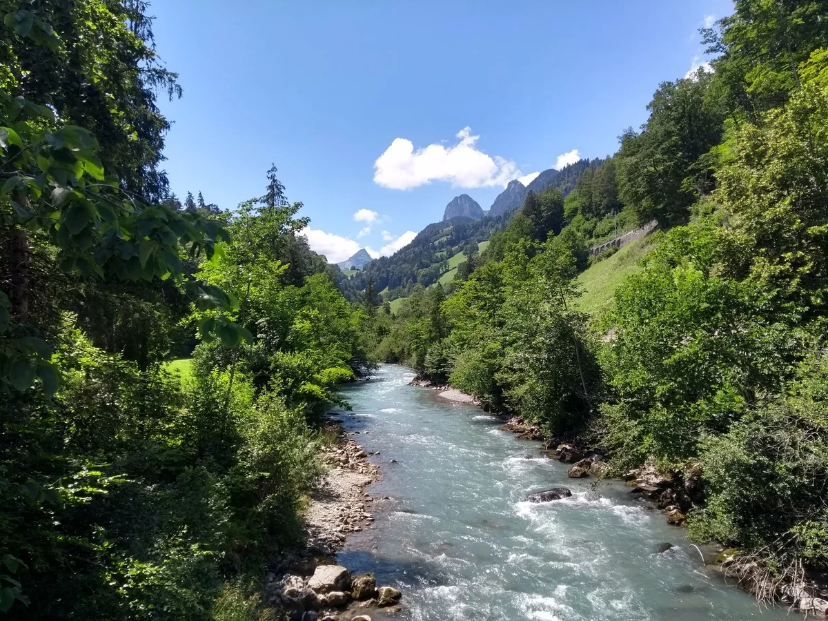 Simme in Matten bei Interlaken - Ask AI | mindtrip