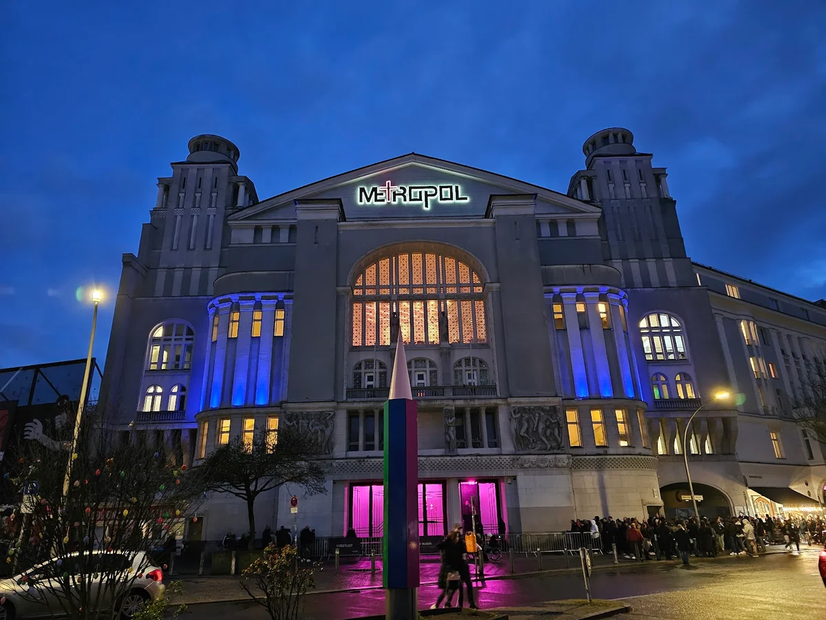 METROPOL in Berlin - Ask AI | mindtrip