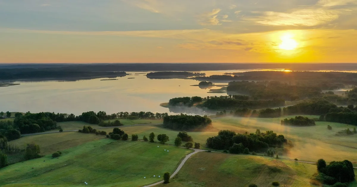 Lake Luodis in Sabalunkos, Utena County | Ask Anything