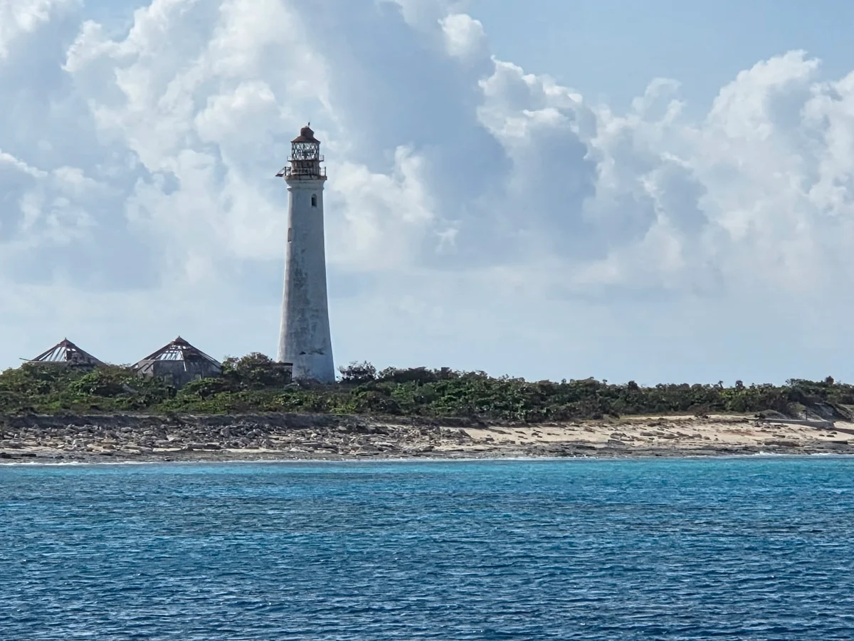 Castle Island Lighthouse - Ask AI | mindtrip