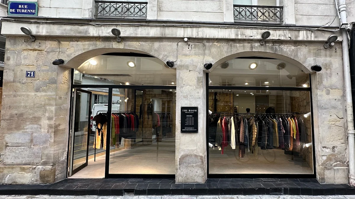 THE ROOM - Vintage Shop in Paris | Ask Anything