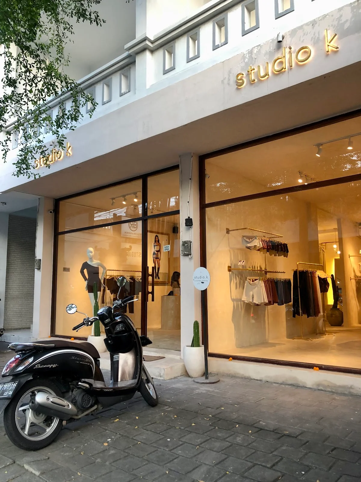 Studio K Movement and Streetwear - Ask AI | mindtrip