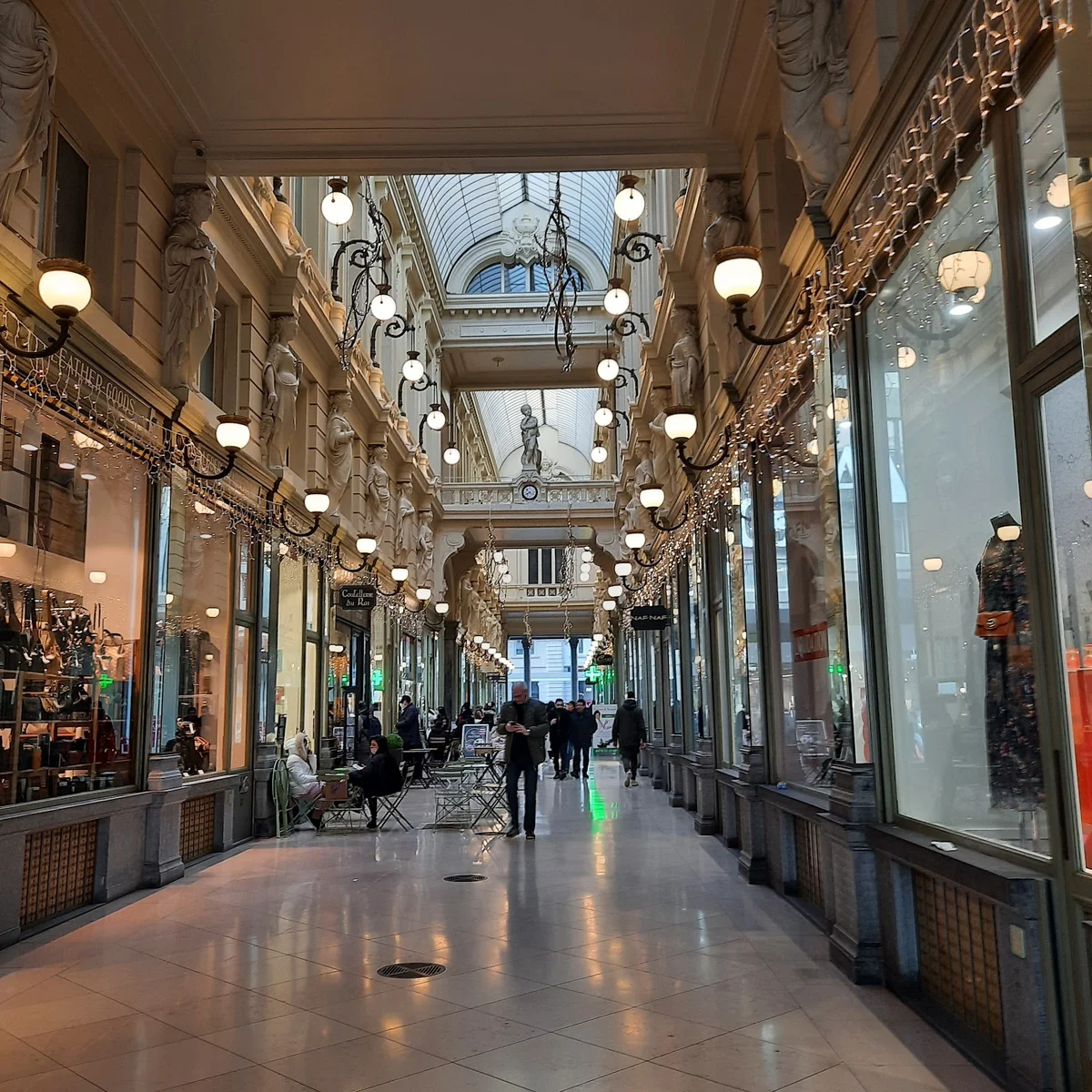 Rue Neuve in Brussels, Bruxelles - Ask AI | mindtrip