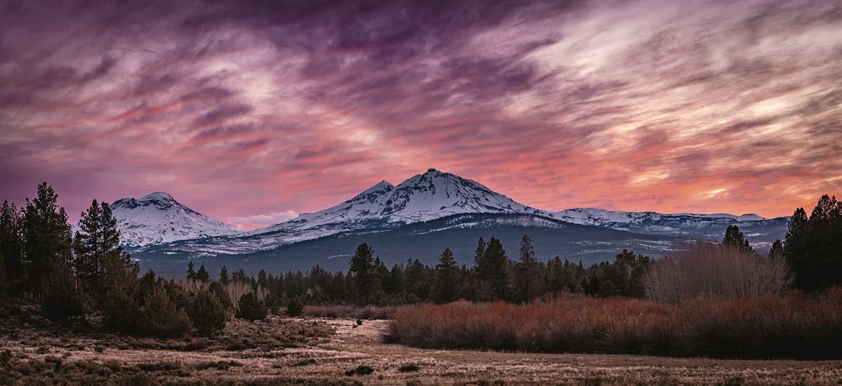 Sisters Ranger Station - Deschutes National Forest