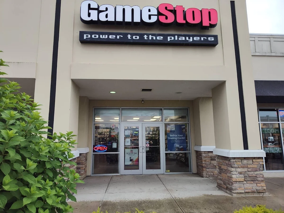 GameStop in Clifton Park | What to Know Before You Go