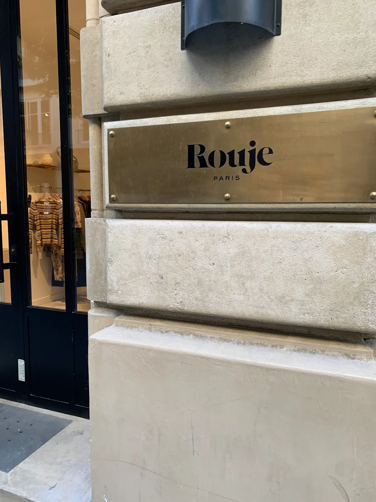 Rouje in Paris, Île-de-France - Ask AI | mindtrip