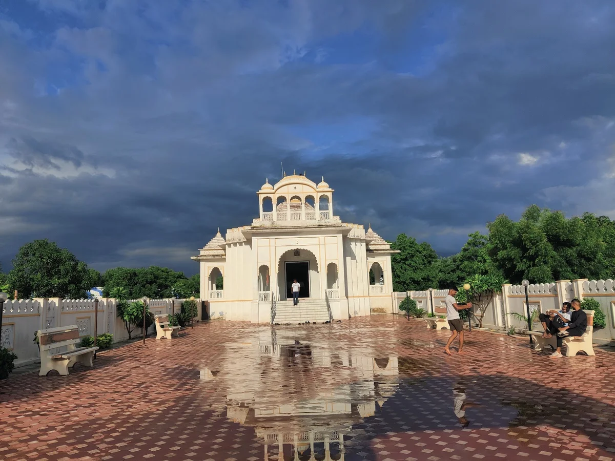 SHIV MANDIR SAMOD in Samode, Rajasthan - Ask AI | mindtrip