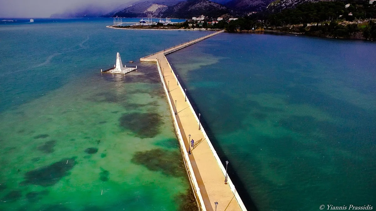 De Bosset Bridge in Argostolion | What to Know Before You Go