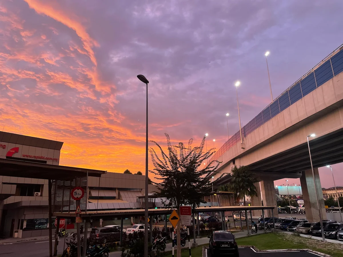 LRT Ampang in Kuala Lumpur, Selangor - Ask AI | mindtrip