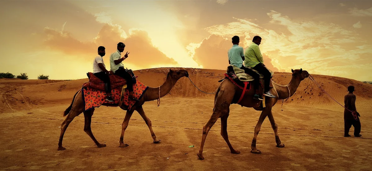 Camel Ride Point in Sam | What to Know Before You Go