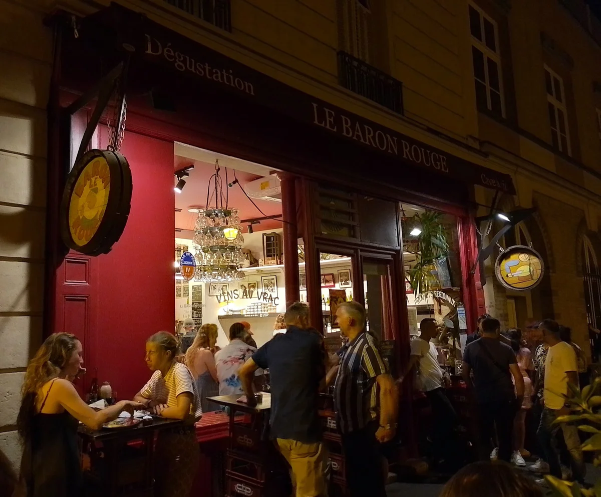 Le Baron Rouge in Paris, Île-de-France | Ask Anything