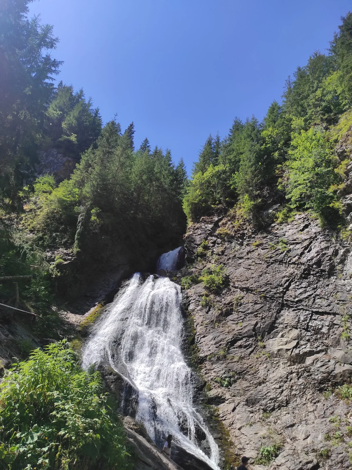 Bride's Veil Waterfall in Rachitele - Ask AI | mindtrip