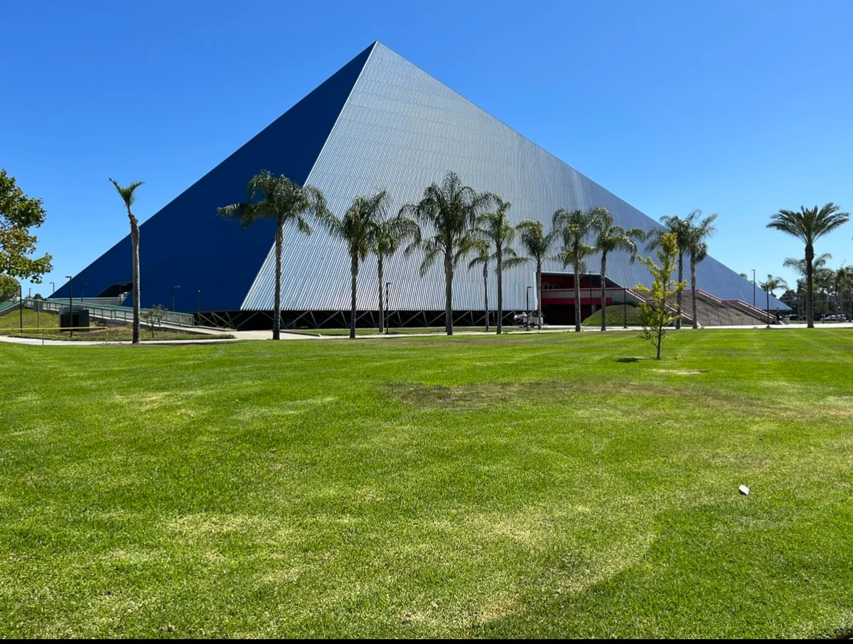 Walter Pyramid in Long Beach, California - Ask AI | mindtrip