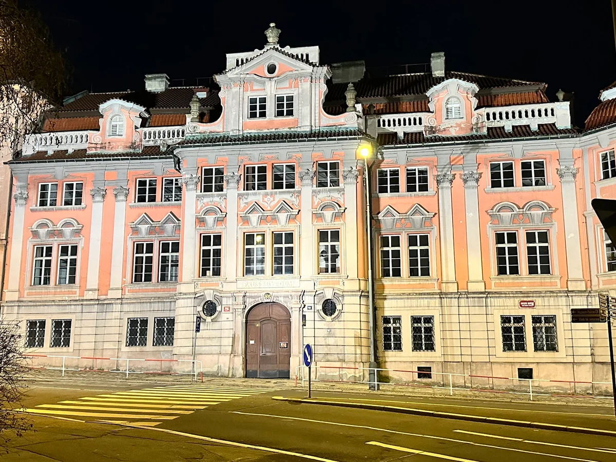 Faust House in Prague | What to Know Before You Go