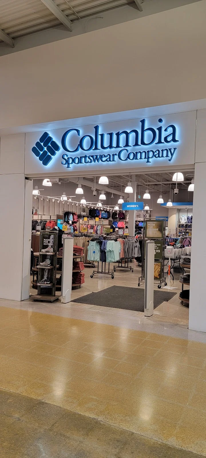Columbia Factory Store in Cookstown - Ask AI | mindtrip