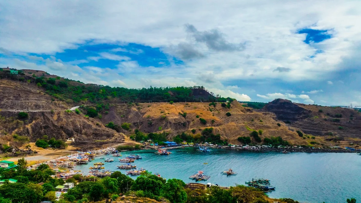 Sisiman Beach in Mariveles, Central Luzon | Ask Anything