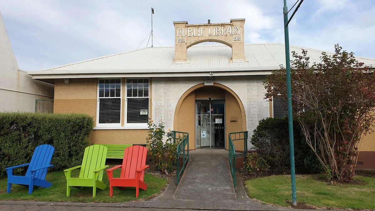 Bulls Public Library (Bulls Learning Hub)