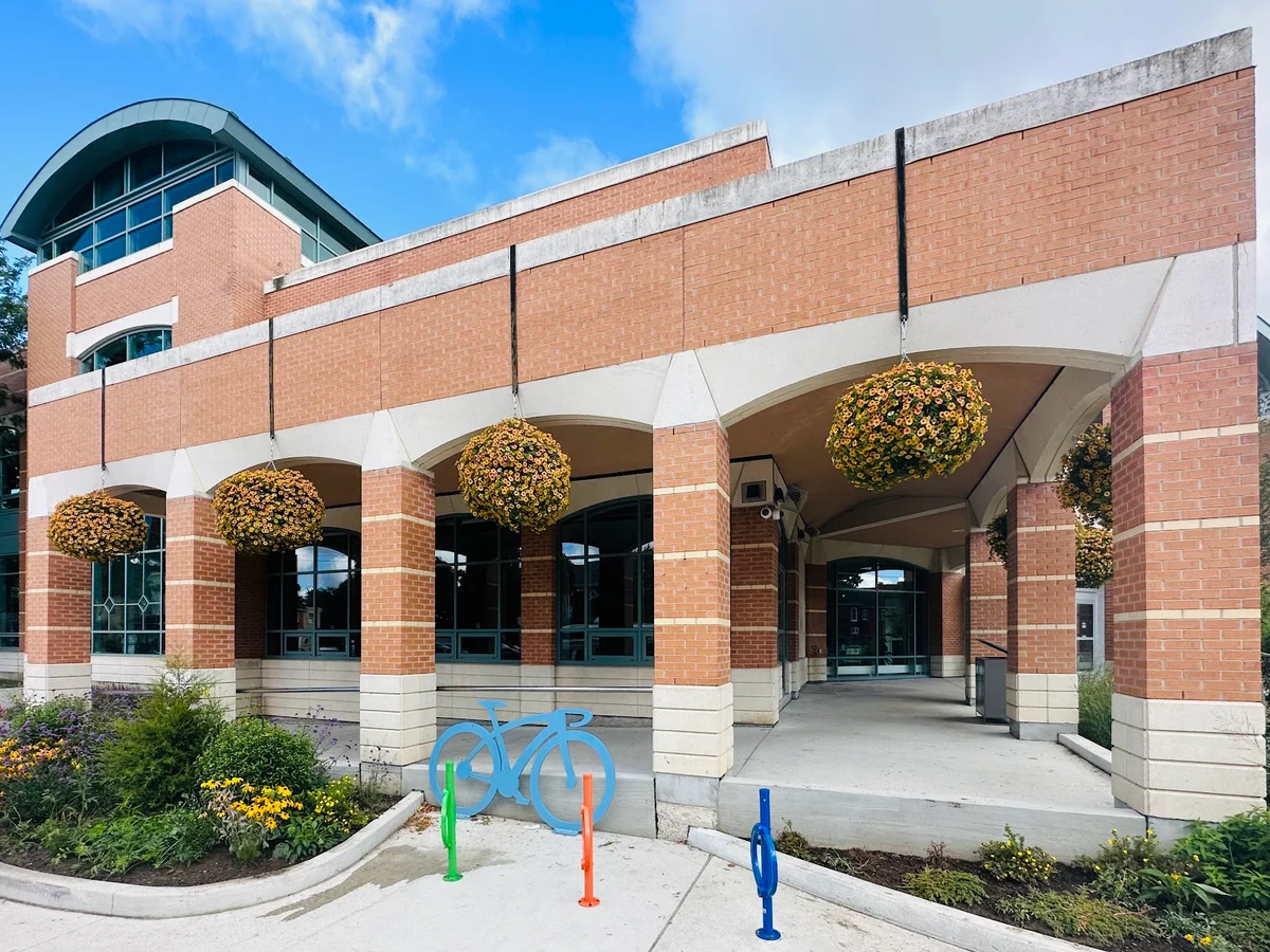 Barrie Public Library - Downtown Parking - Ask AI | mindtrip