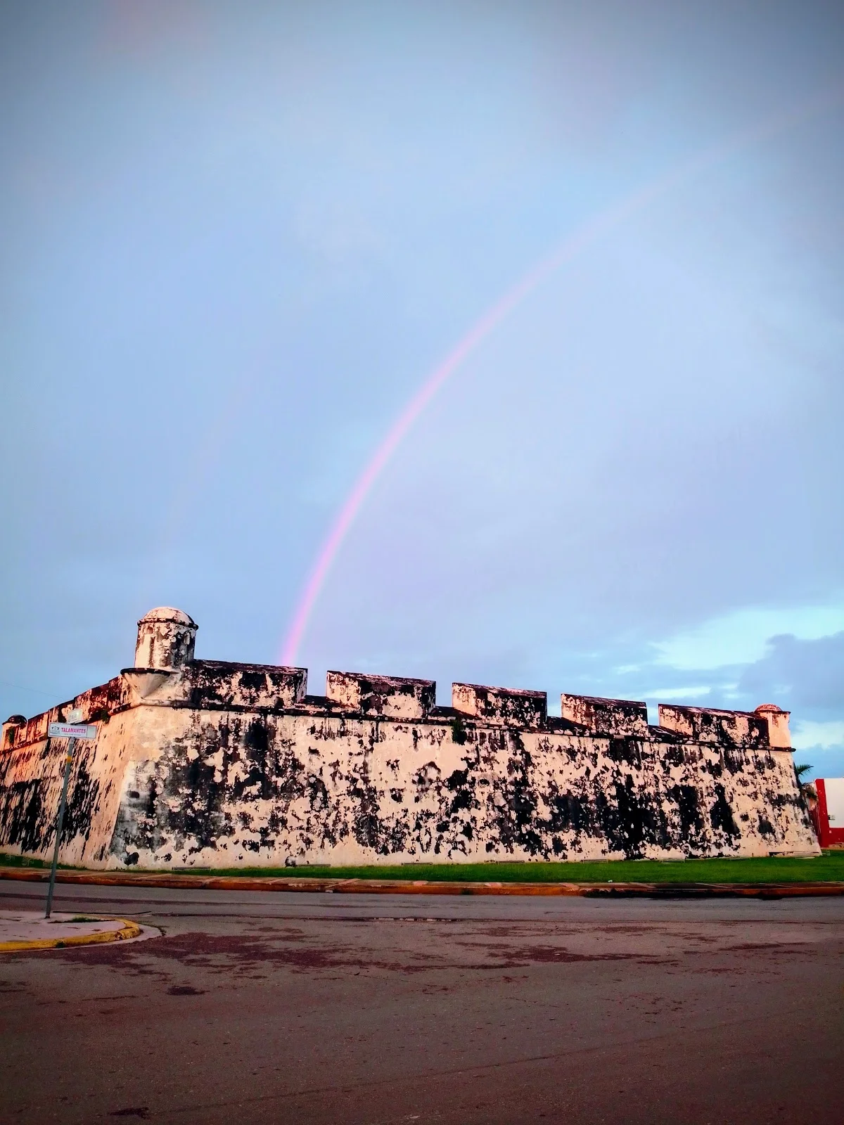 Baluarte de Santa Rosa in Campeche - Ask AI | mindtrip