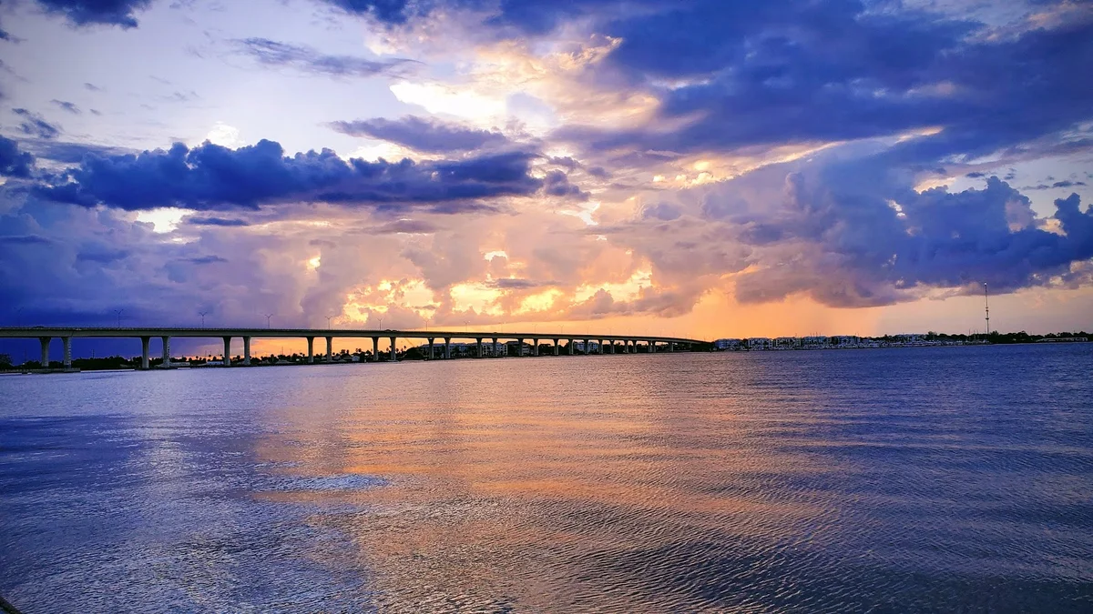 Stuart Riverwalk Stage in Stuart - Ask AI | mindtrip