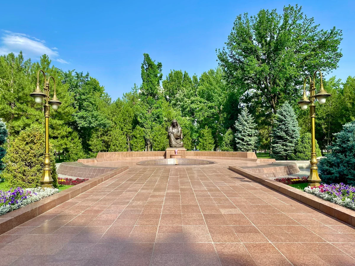 Memorial Square in Tashkent - Ask AI | mindtrip